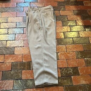 MEN 35 X 28-TROUSER PANTS PLEATED/Tommy Bahama/ Relax 100% Silk/Khaki 1040